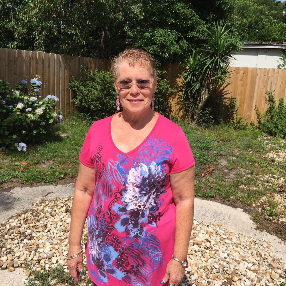 Meet your Posher, Shelly